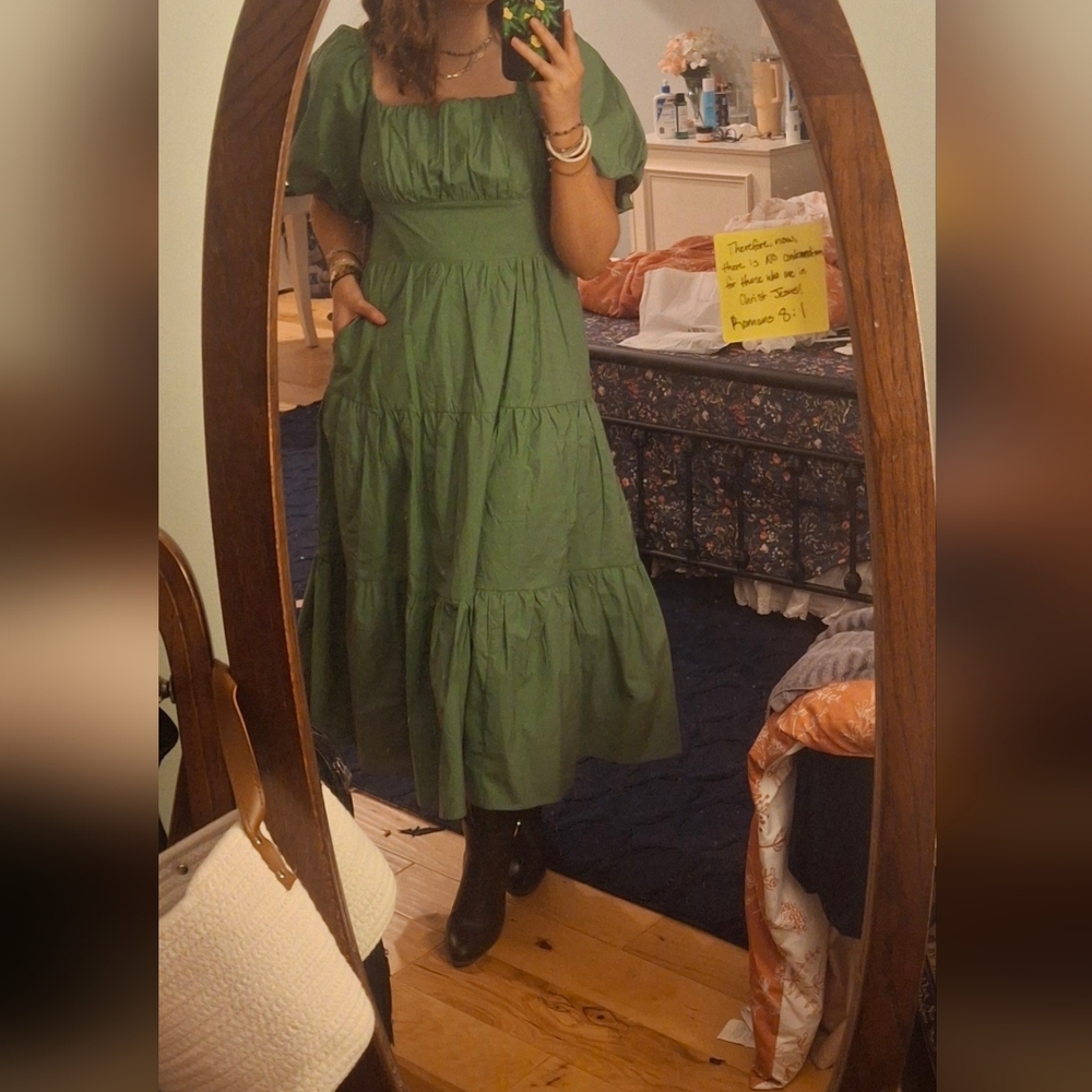 Elegant Green Puff Sleeve Dress